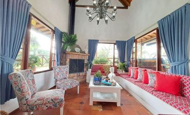 Casa en Arriendo Loma del Escobero Envigado