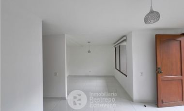 Casa en conjunto en arriendo. Sector San Marcel. Manizales.