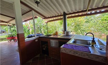 Casa Campestre Venta Condominio Km6 via Circasia -Armenia