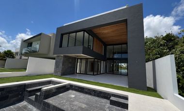 Casa en Venta en Cancun en Lagos Del Sol