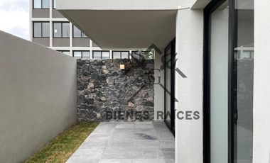 Loft en Venta Jurica, Jardín, Concepto Abierto