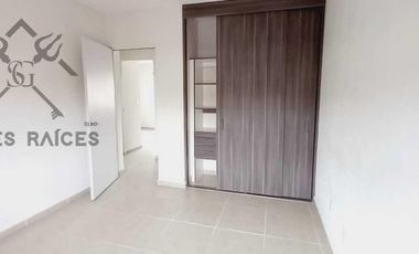 Casa en Venta el Marques, Oportunidad 3 Recámaras 2 Baños