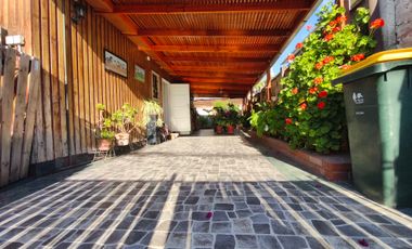 ARRIENDO DE CASA TRES DORMITORIOS EN LA REINA