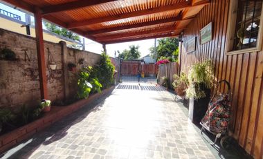 ARRIENDO DE CASA TRES DORMITORIOS EN LA REINA