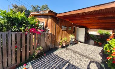 ARRIENDO DE CASA TRES DORMITORIOS EN LA REINA