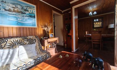 ARRIENDO DE CASA TRES DORMITORIOS EN LA REINA