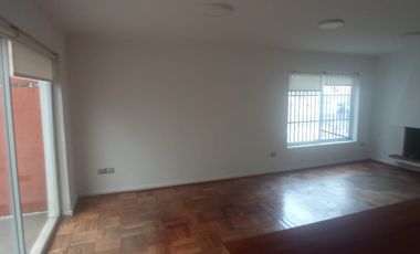 CASA HABITACIÓN MAS NEGOCIO EN UN MISMO LUGAR