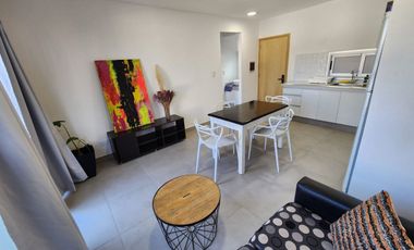 Alquil departamento amoblado en Godoy Cruz- 2 amb.