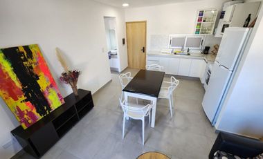 Alquil departamento amoblado en Godoy Cruz- 2 amb.
