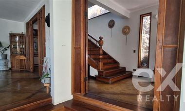 Casa en Venta en Los Refugios del Arrayan, lado Colegio Anglo American, Lo Barnechea