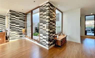 Departamento en Arriendo en Candelaria Goyenechea - Brown