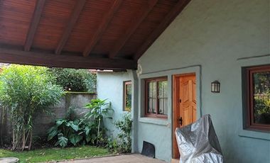 Casa en Arriendo en condominio Santa Raquel
