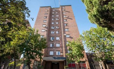 SE VENDE DPTO. EN BARRIO CANDIOTI