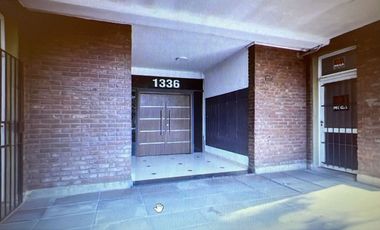 SE VENDE DPTO. EN BARRIO CANDIOTI