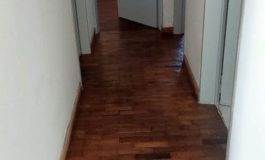 Dpto renovado amplias dimensiones 3 Dorm.