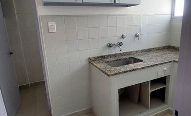 Dpto renovado amplias dimensiones 3 Dorm.