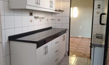 Casa en Arriendo en Nonato Coo con el Peral