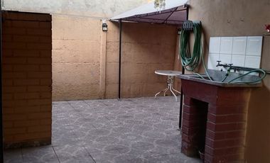 Casa en Arriendo en Nonato Coo con el Peral
