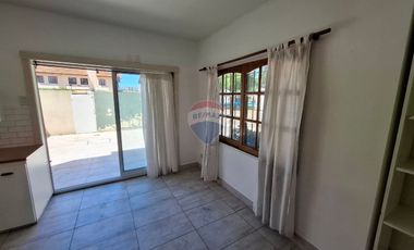 VENTA DUPLEX 3 AMB COMPLEJO CERRADO CON COCHERA
