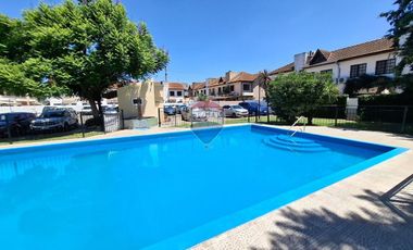 VENTA DUPLEX 3 AMB COMPLEJO CERRADO CON COCHERA