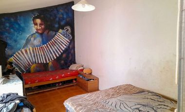 Venta casa + departamento barrio el Gaucho