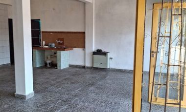 ALQUILER LOCAL COMERCIAL - GUATEMALA 630