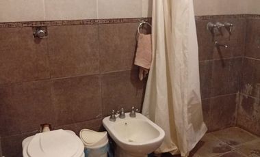VENTA CASA 4 DORMITORIOS, PILAR CORDOBA.