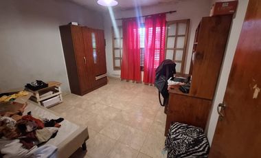 VENTA CASA 4 DORMITORIOS, PILAR CORDOBA.