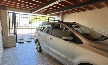 VENTA OPORTUNIDAD CASA PH + DPTO EN LAS GRUTAS