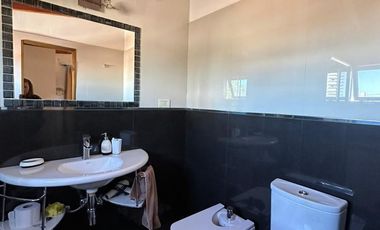 VENTA OPORTUNIDAD CASA PH + DPTO EN LAS GRUTAS