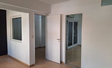 OFICINA O CONSULTORIO EN EL CENTRO DE RAMOS MEJIA