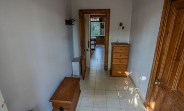 Casa 7 ambs. Parque y piscina. Escucha ofertas