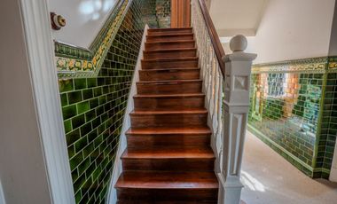 Casa 7 ambs. Parque y piscina. Escucha ofertas