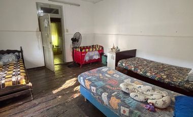 CASA EN VENTA EN TRENQUE LAUQUEN CON LOCAL