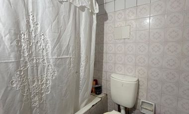 CASA EN VENTA EN TRENQUE LAUQUEN CON LOCAL