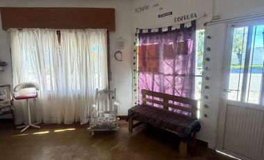 CASA EN VENTA EN TRENQUE LAUQUEN CON LOCAL