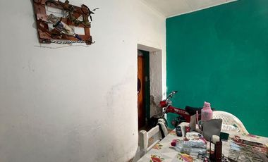 CASA EN VENTA EN TRENQUE LAUQUEN CON LOCAL