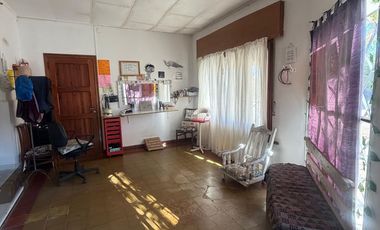 CASA EN VENTA EN TRENQUE LAUQUEN CON LOCAL