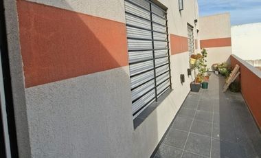 Departamento en venta con cochera