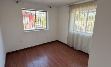 CASA APTA OFICINA CERCA METRO PLAZA QUILICURA