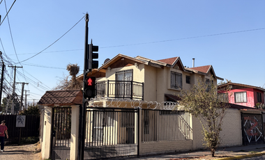 CASA APTA OFICINA CERCA METRO PLAZA QUILICURA
