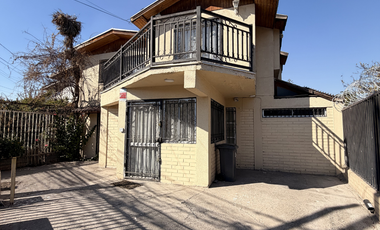 CASA APTA OFICINA CERCA METRO PLAZA QUILICURA