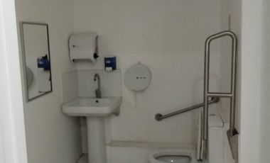 ARRIENDO OFICINA IDEAL CENTRO MEDICO