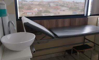 ARRIENDO OFICINA IDEAL CENTRO MEDICO