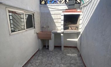 Departamento Tipo Casa en alquiler en Lanus Este