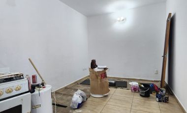 Departamento Tipo Casa en alquiler en Lanus Oeste