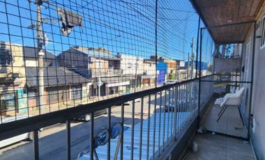 Departamento Tipo Casa en alquiler en Lanus Oeste
