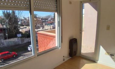 Departamento en alquiler en Lanus Oeste