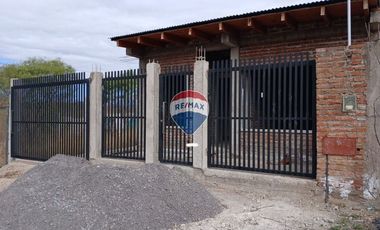 VENTA CASA A ESTRENAR NUEVO ALISOS 300M2, 2 DORM