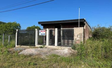 VENTA CASA A ESTRENAR NUEVO ALISOS 300M2, 2 DORM